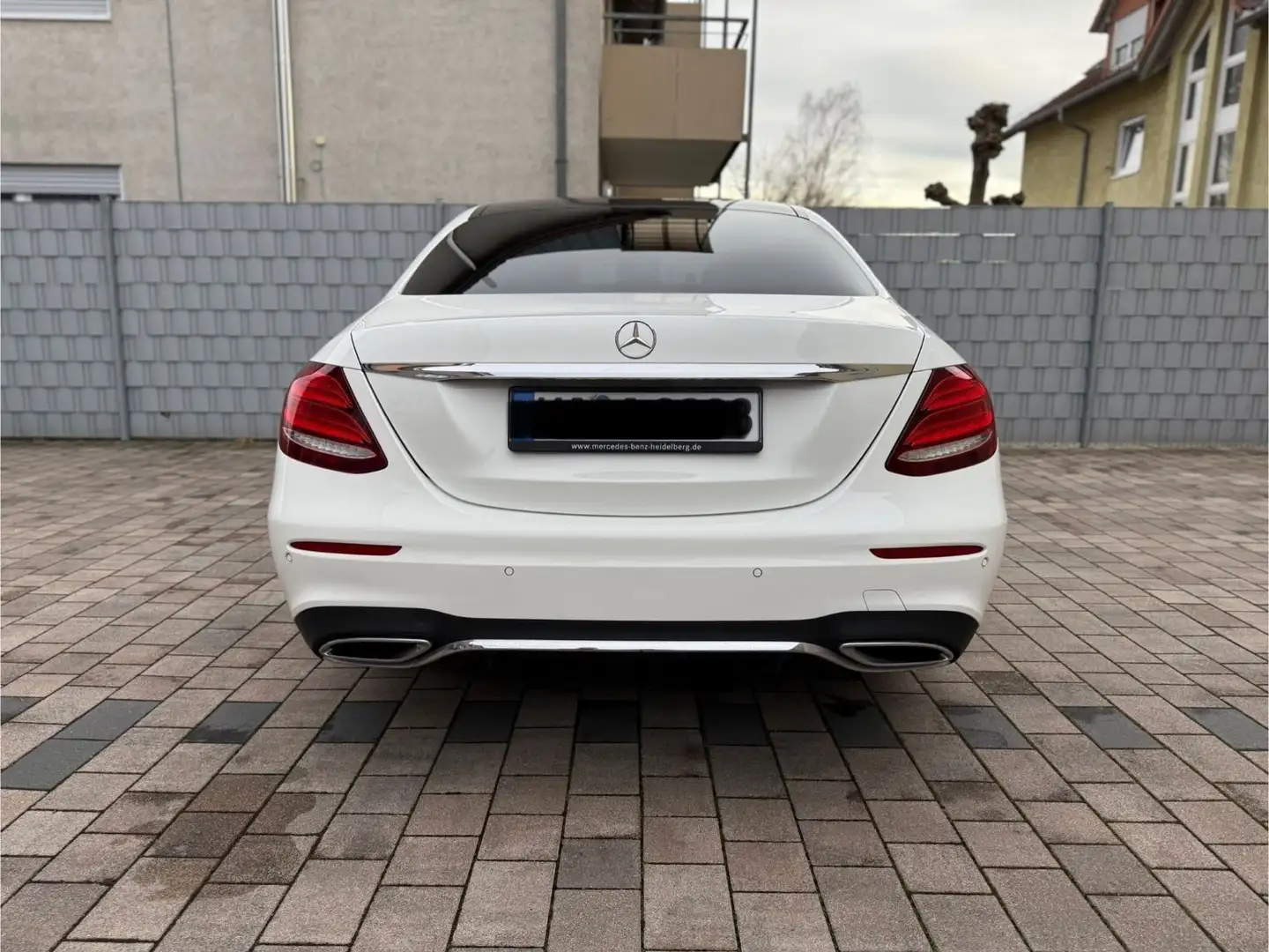 Mercedes-Benz E 200 d 9G-TRONIC Weiß - 2