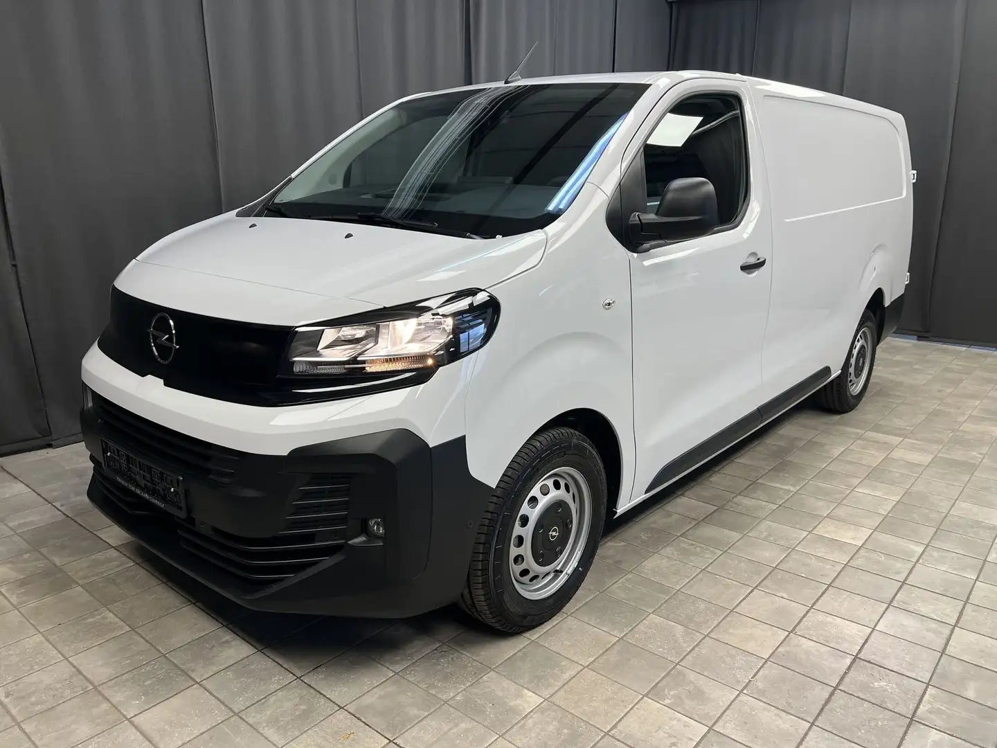 Opel Vivaro Cargo L3 Blanc - 1
