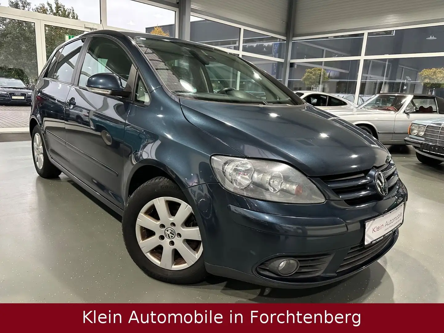 Volkswagen Golf Plus TourEdition Klimatronic PDC TÜVNEU 2HD Blau - 1