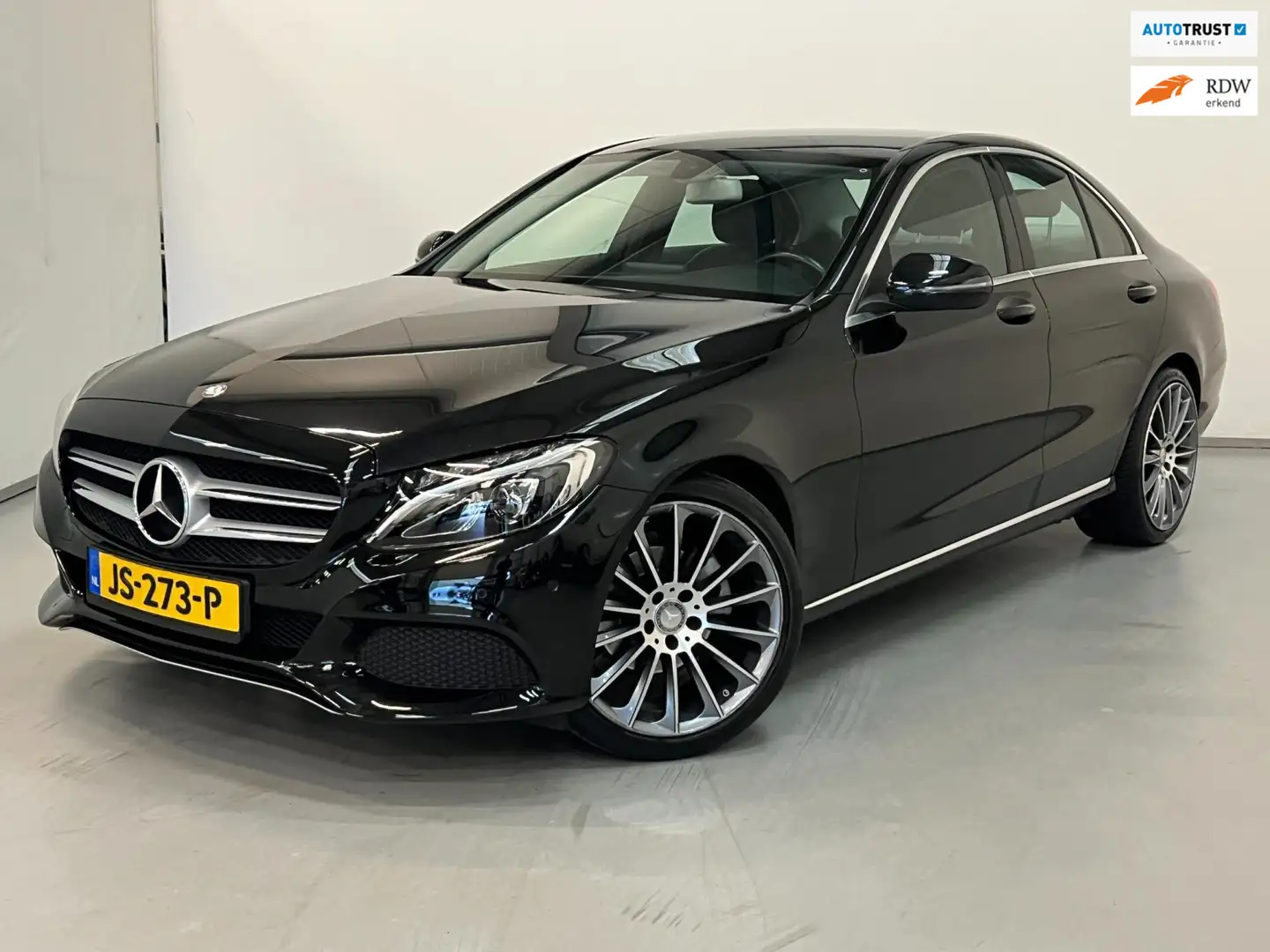 Mercedes-Benz C 180 AMG 19" / LED / Stoelverwarming Negro - 1