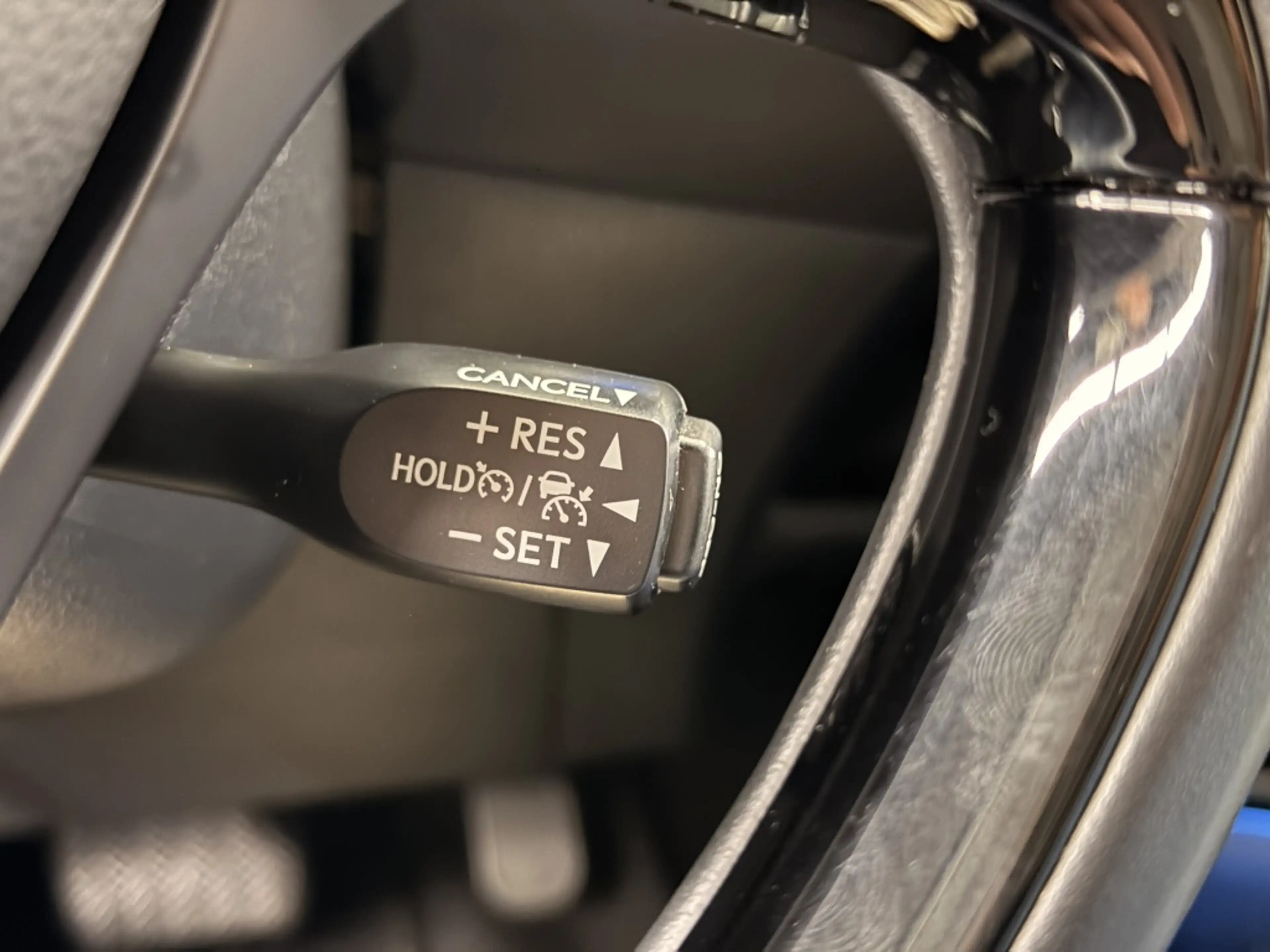 Toyota C-HR 1.8 Hybrid Dynamic | camera | Navigatie | — photo 30