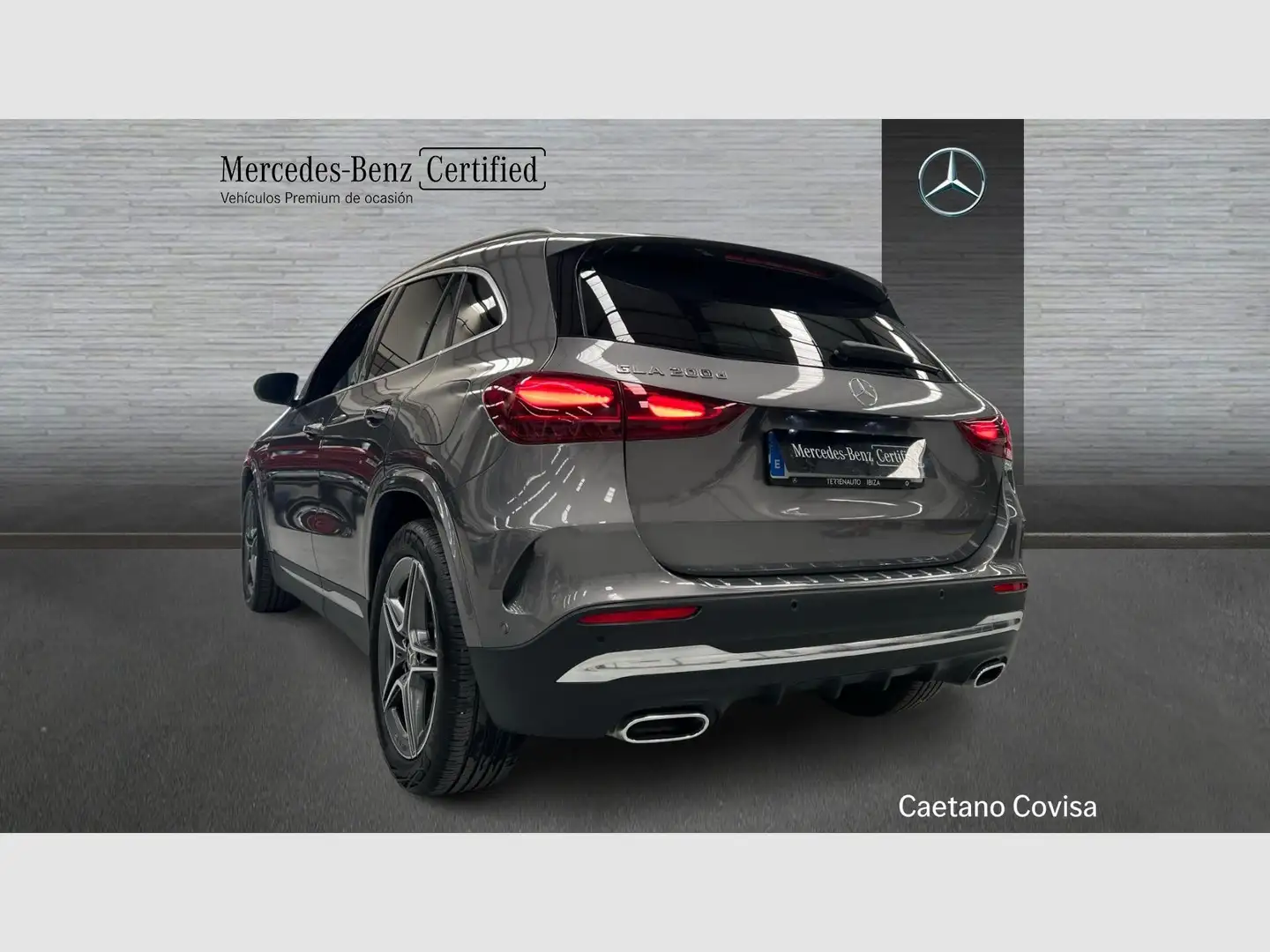 Mercedes-Benz GLA 200 D Gris - 2