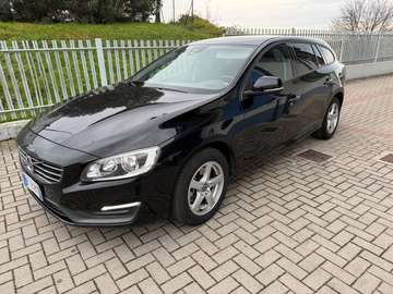 V60 D3 Geartronic Kinetic CAMBIO NUOVO