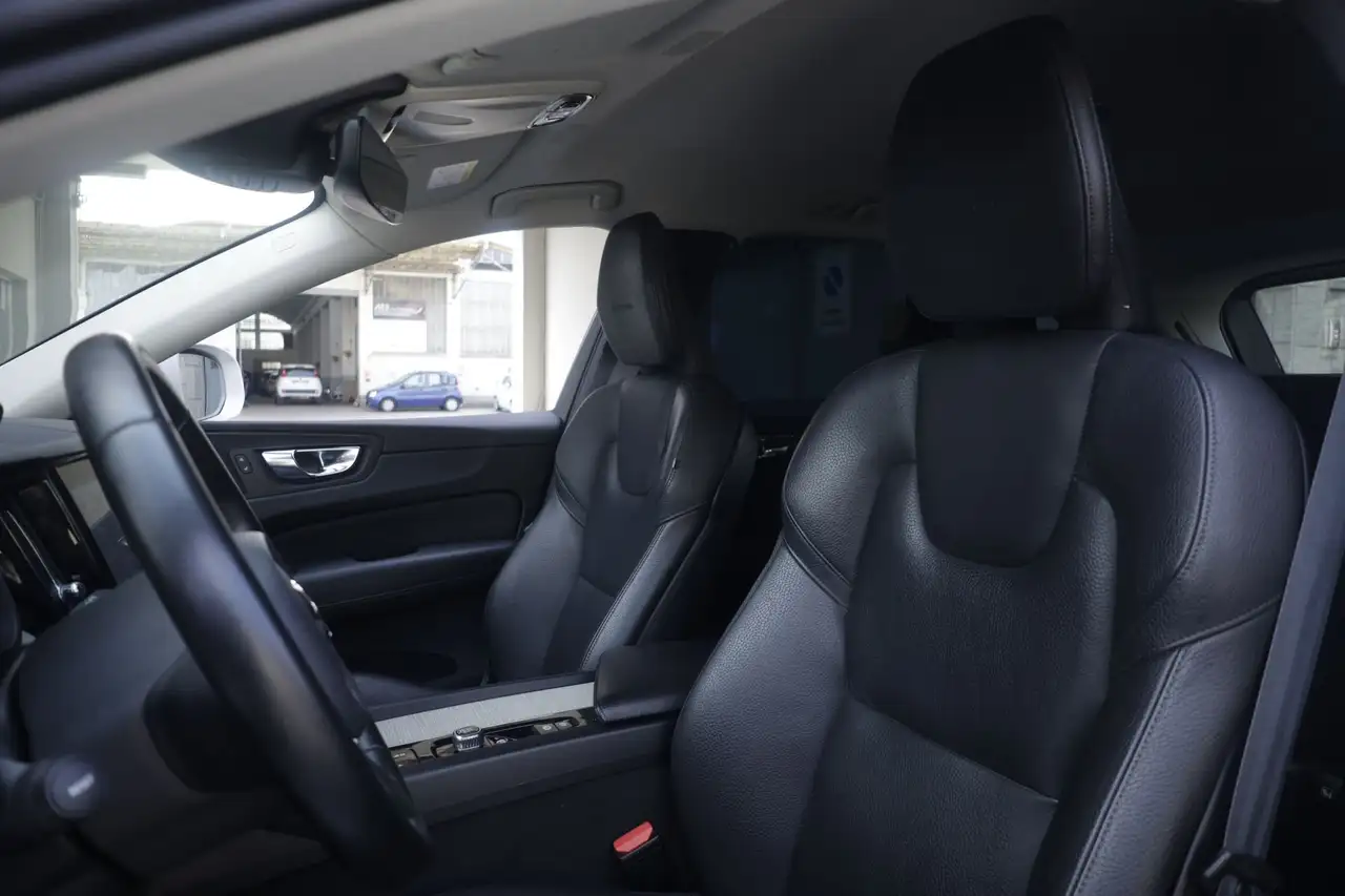 Volvo XC60 D4 AWD Geartronic Inscription Unicoproprietario, миниатюра 16