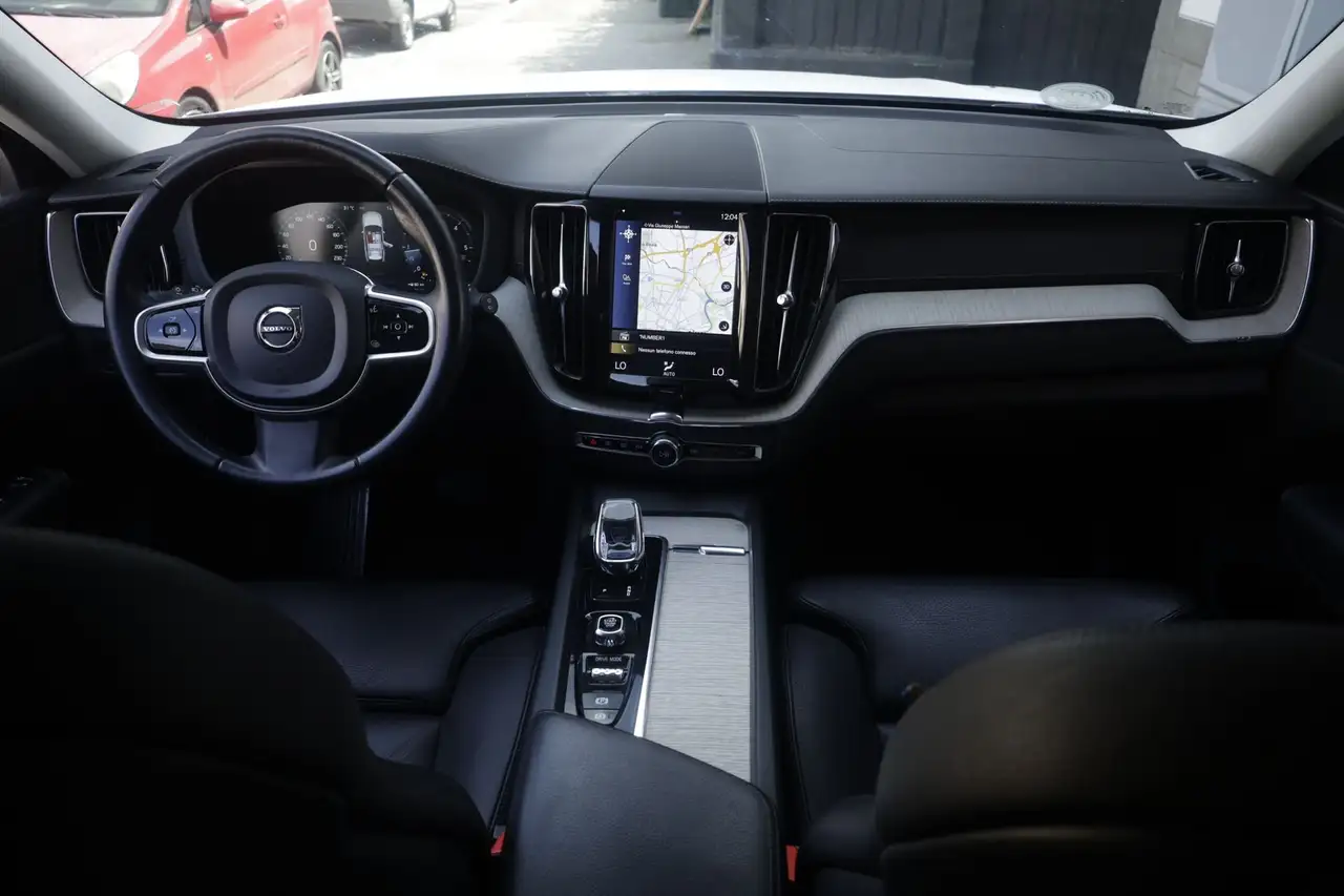 Volvo XC60 D4 AWD Geartronic Inscription Unicoproprietario, миниатюра 2