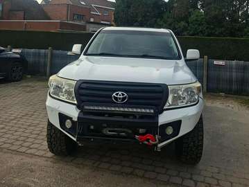 4.5 D-4D V8 VIP 60th Anniversary DPF