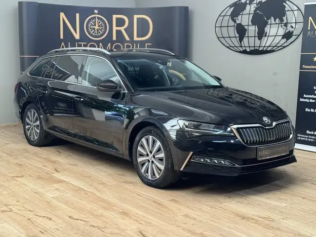 Skoda Superb iV Combi Style 1.4 TSI DSG AHK/AreaView/ Style