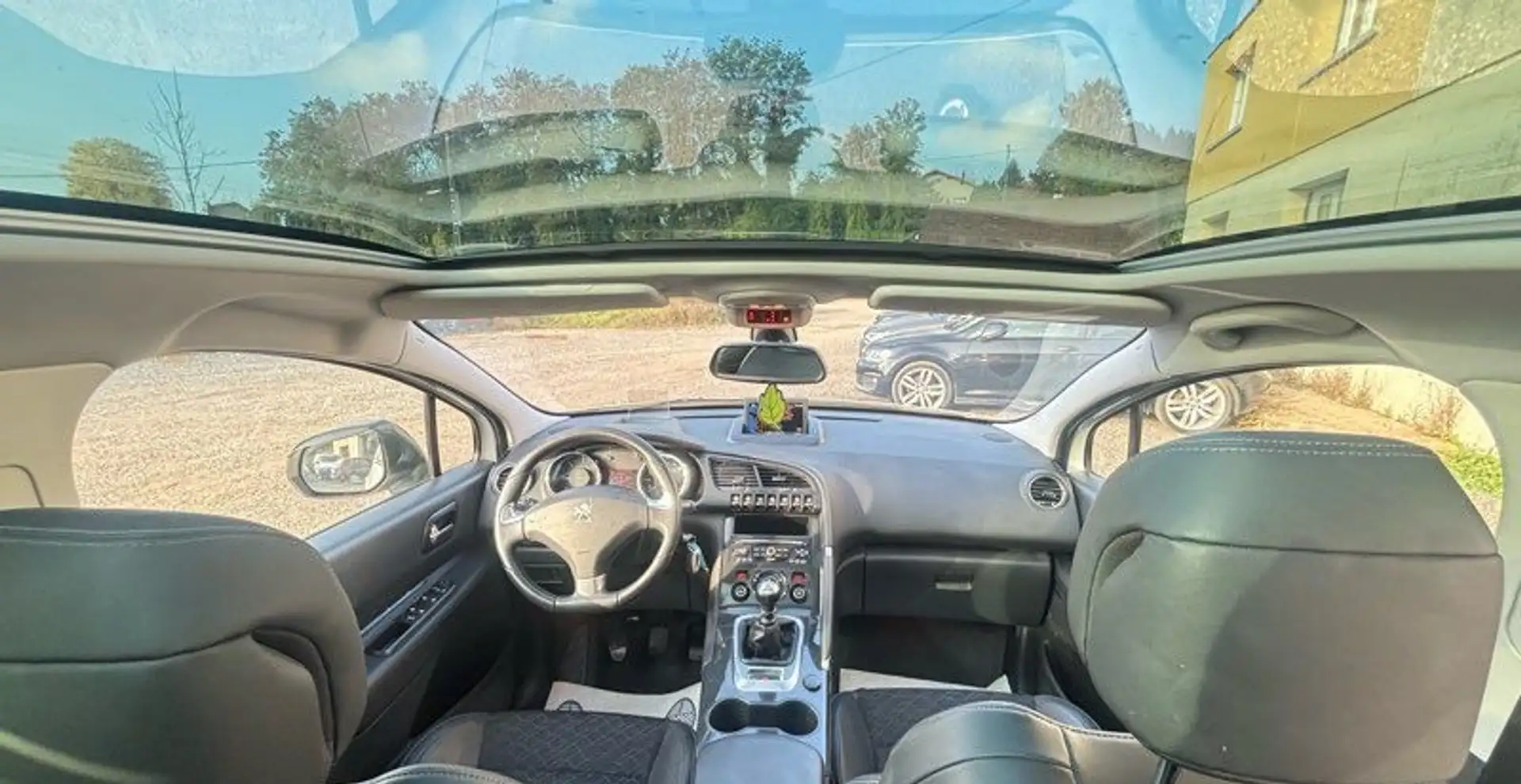 Peugeot 3008 3008 1.6 HDi 16V 110ch FAP Premium Pack Blanc - 2