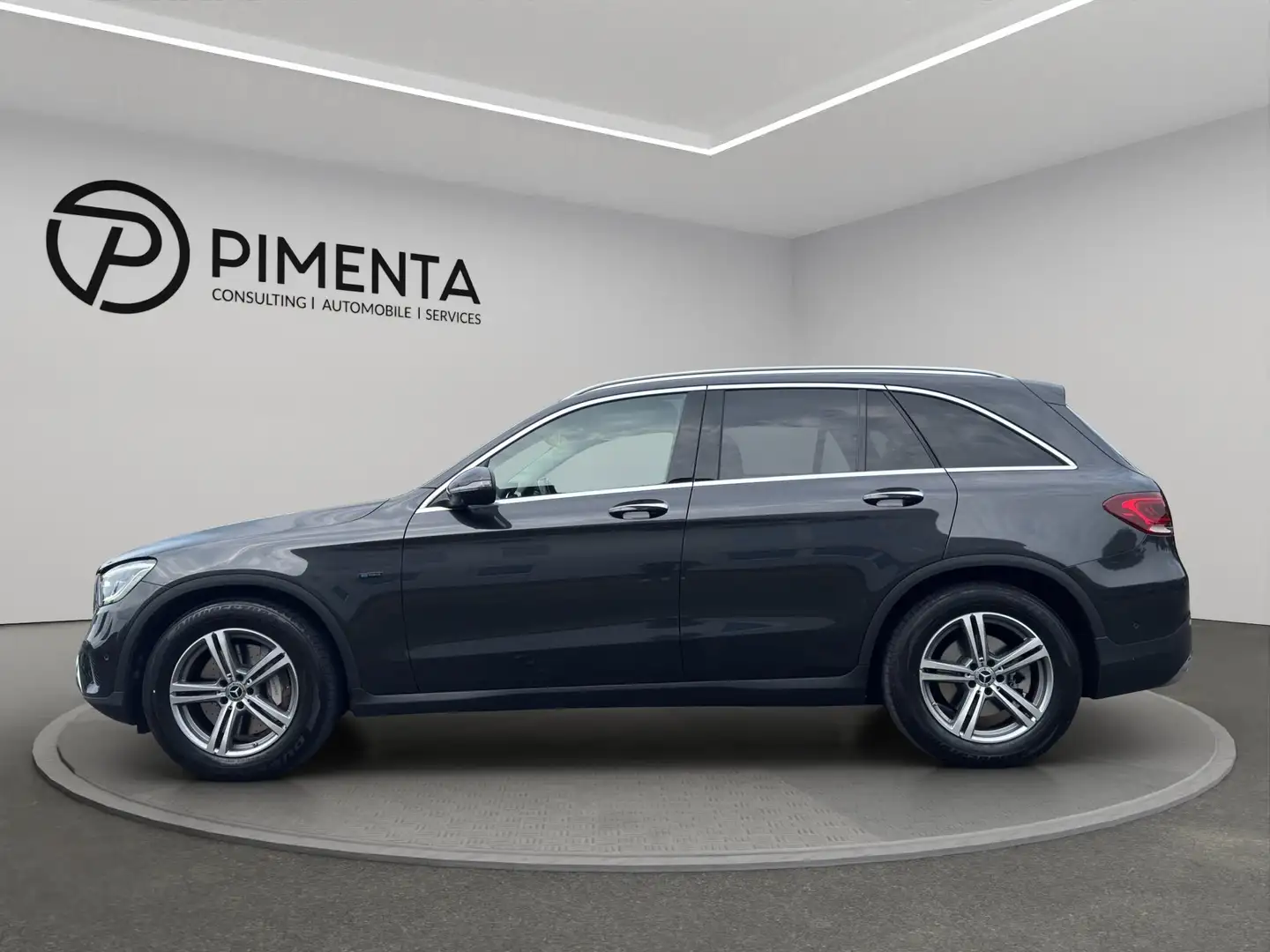 Mercedes-Benz GLC 300 de 4 Matic*VOLLAUSSTATTUNG*PANO*SITZBELÜ Gris - 2