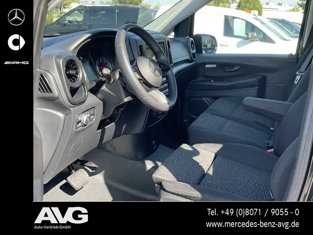 Mercedes-Benz Vito view 13