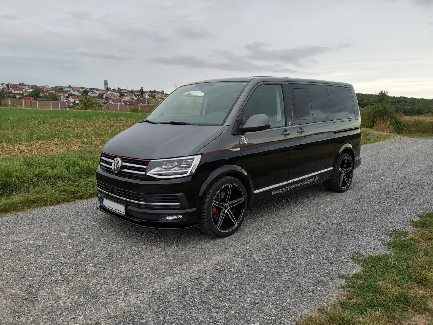 Volkswagen T6 Multivan Multivan Generation Six 1 Hand MwSt.19% ausweisbar Černá - 2