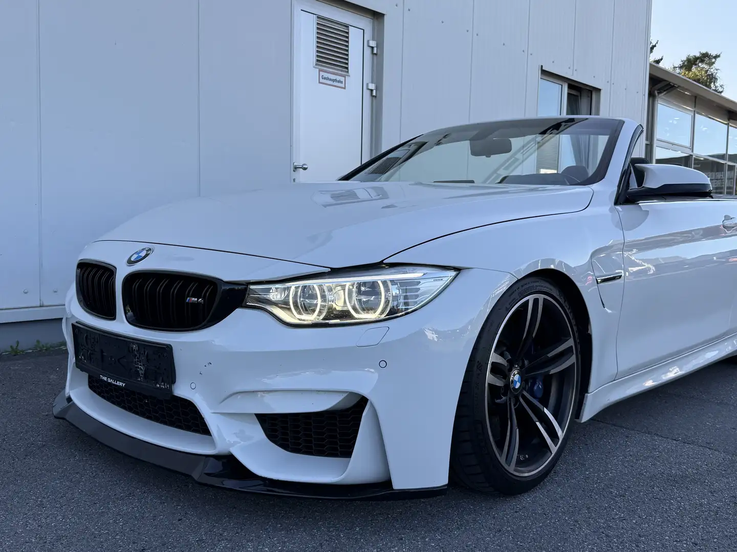 BMW M4 Cabrio M-DKG Aut. (F83) - 1