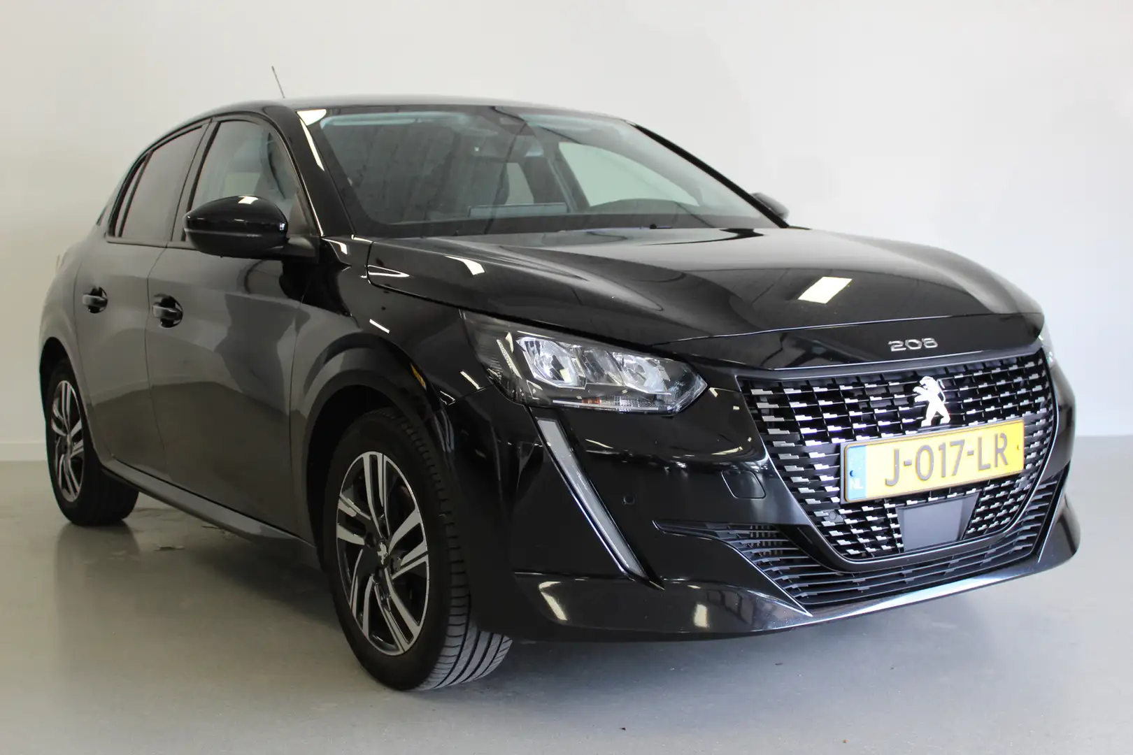 Peugeot 208 1.5 BlueHDi Blue Lease Allure | 16'LMV | CLIMA | P Zwart - 2