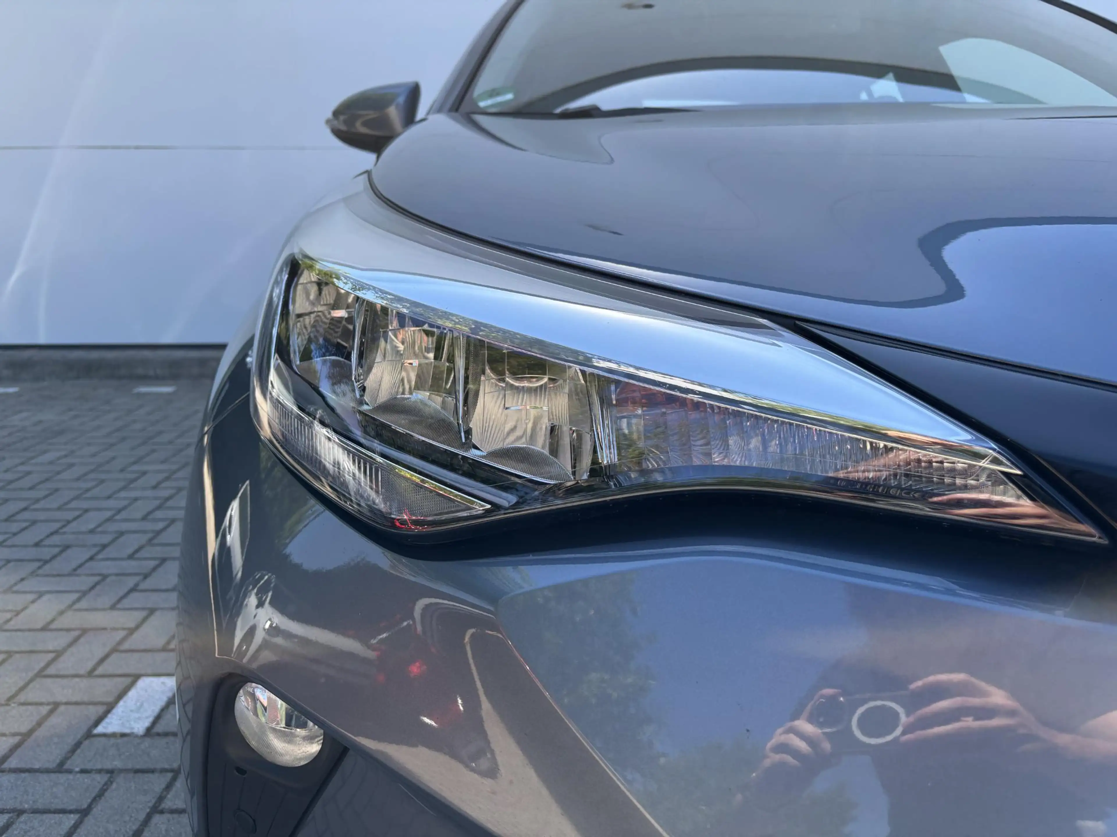 Toyota C-HR 1.8 Hybrid Dynamic l Apple Carplay/Android Auto l — photo 29