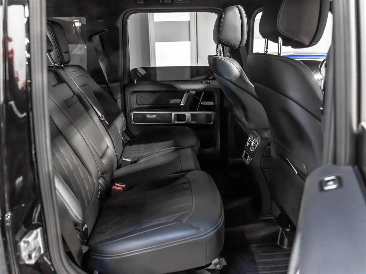 Mercedes-Benz G-Class снимка Mercedes-Benz G-Class