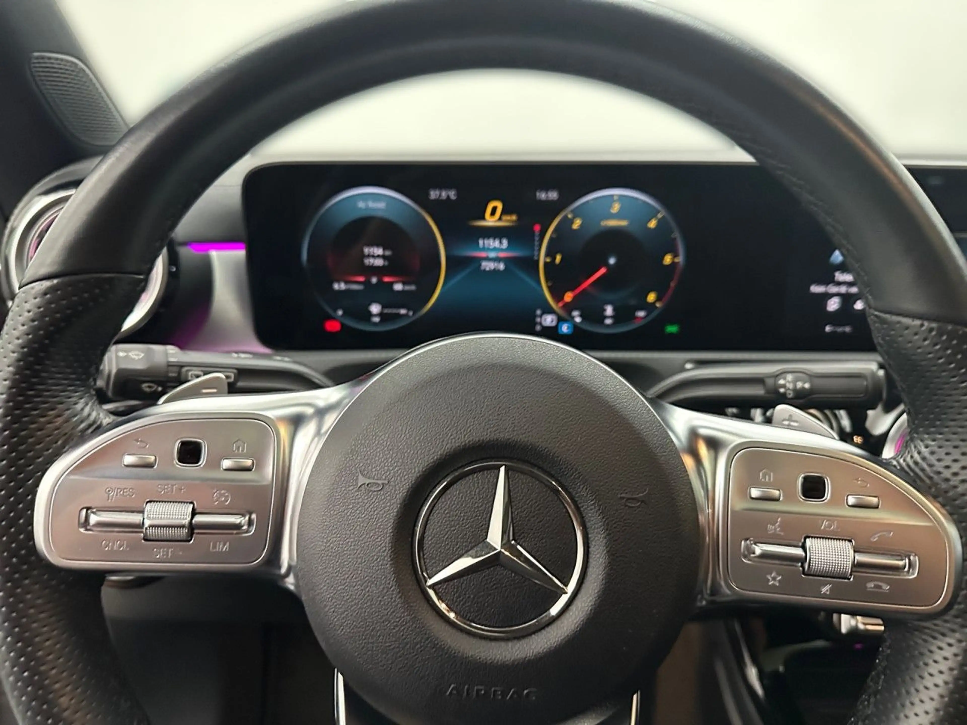 Mercedes-Benz CLA 220 d SB AMG Kamera Spurhalt-Ass Klimaautom — photo 10