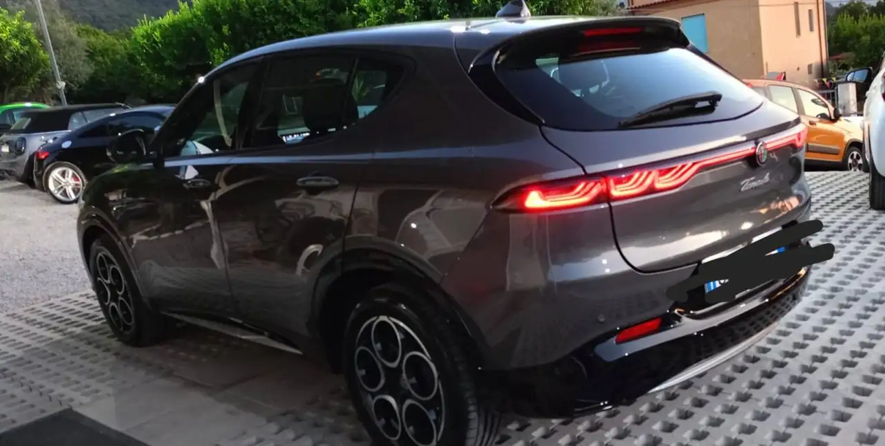 Alfa Romeo Tonale 2023
