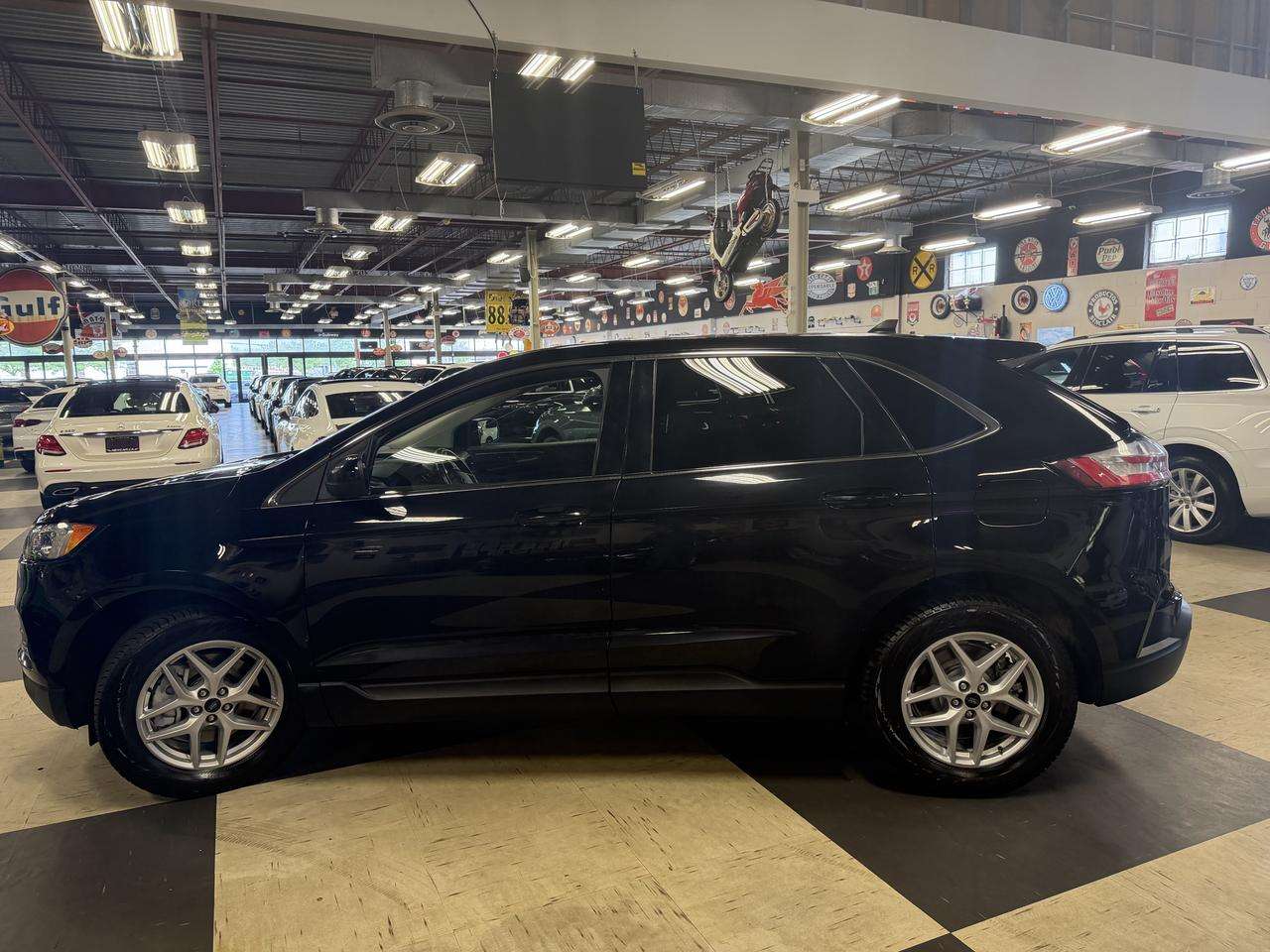 2023 Ford Edge