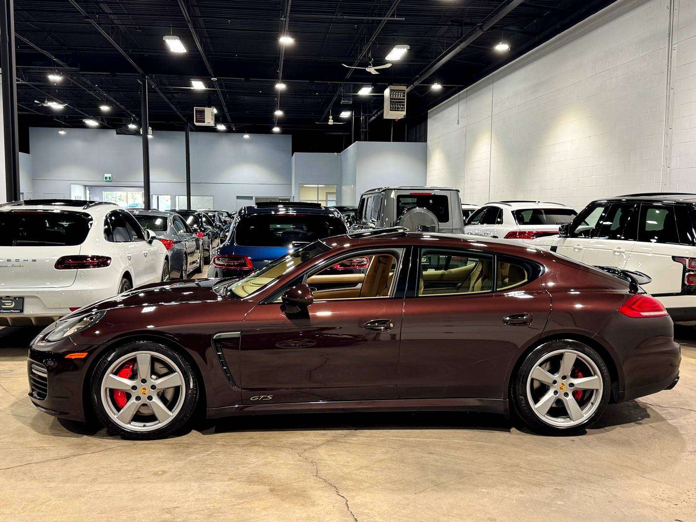 2016 Porsche Panamera