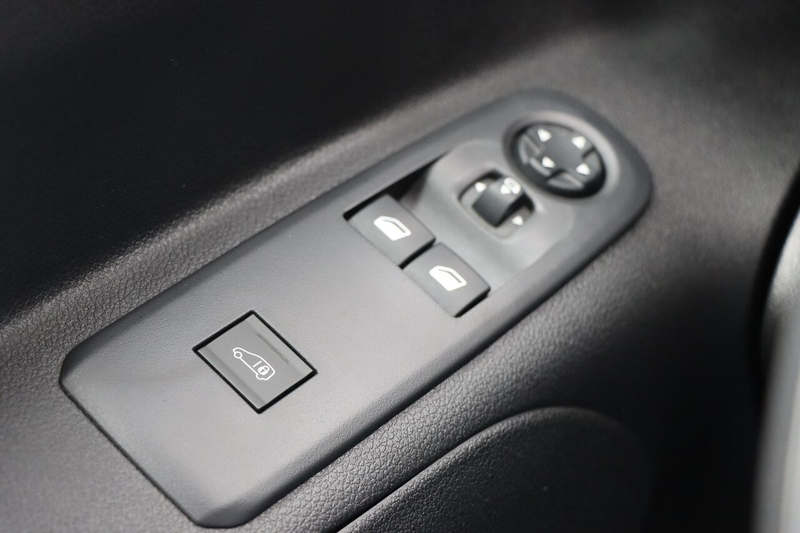 Toyota Proace City VAN L2H1 1.2T MT6 110PK |3PL|CARPLAY|CAMERA| — photo 8