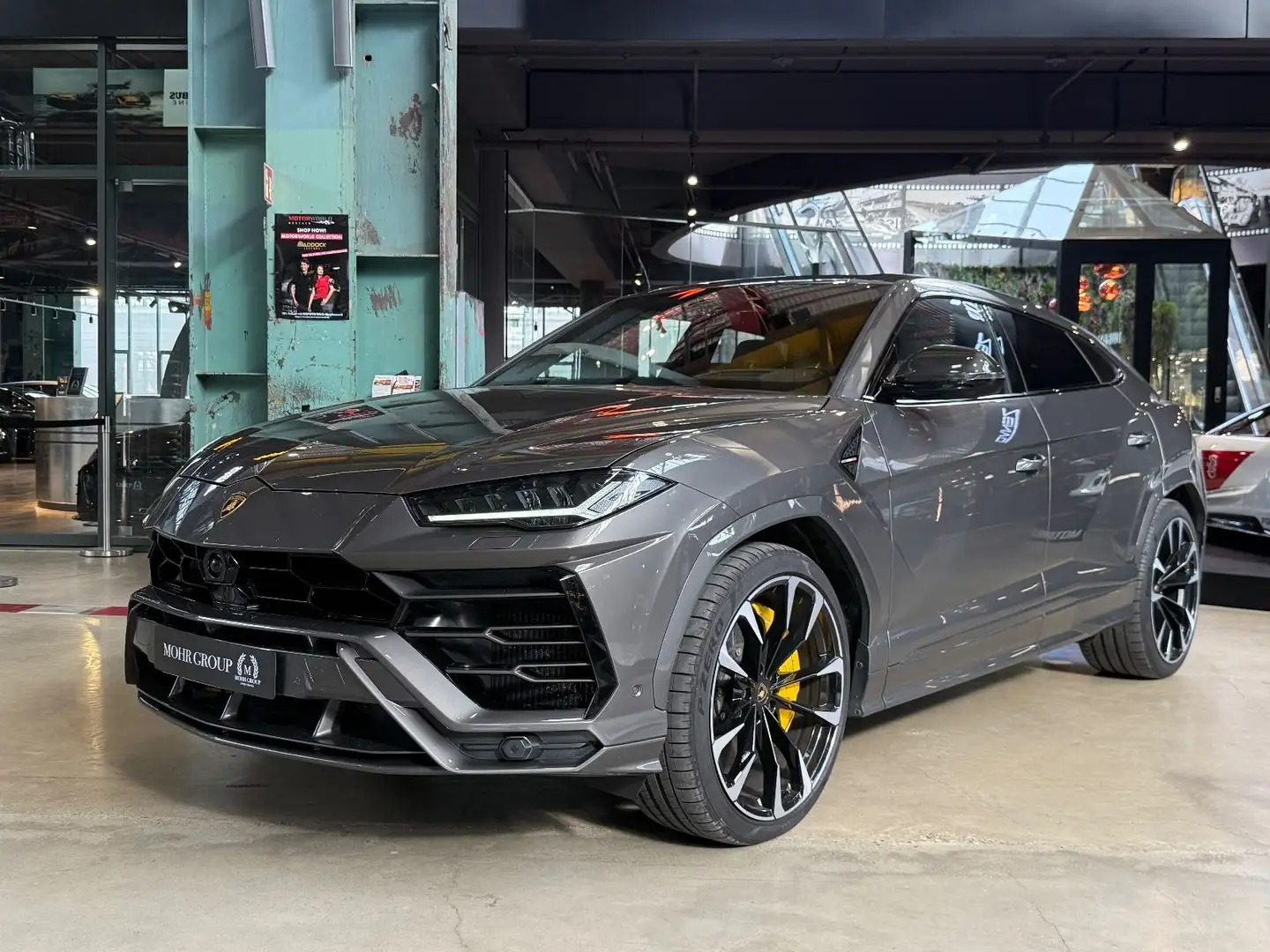 Lamborghini Urus /Service neu/Vollausstattung/Carbon/Assist. Серый - 2