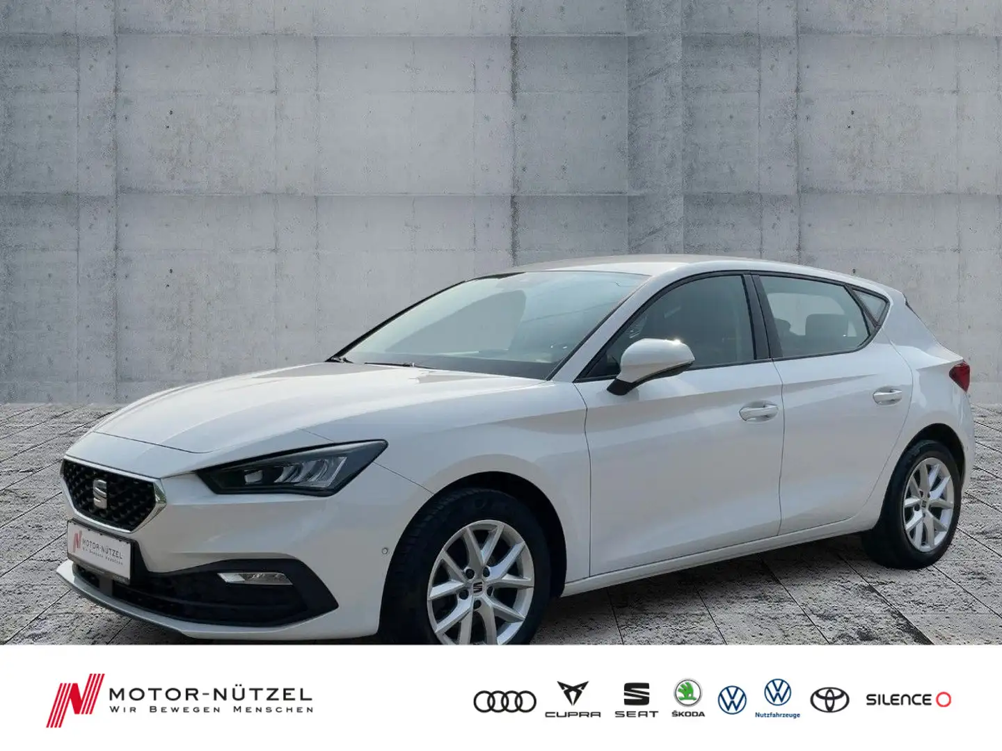 SEAT Leon 2.0 TDI STYLE LED+NAVI+APP+GRA+PDC+NSW+AHK Weiß - 1