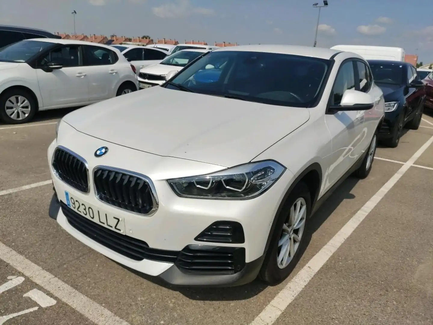 BMW X2 sDrive 18iA Blanco - 1