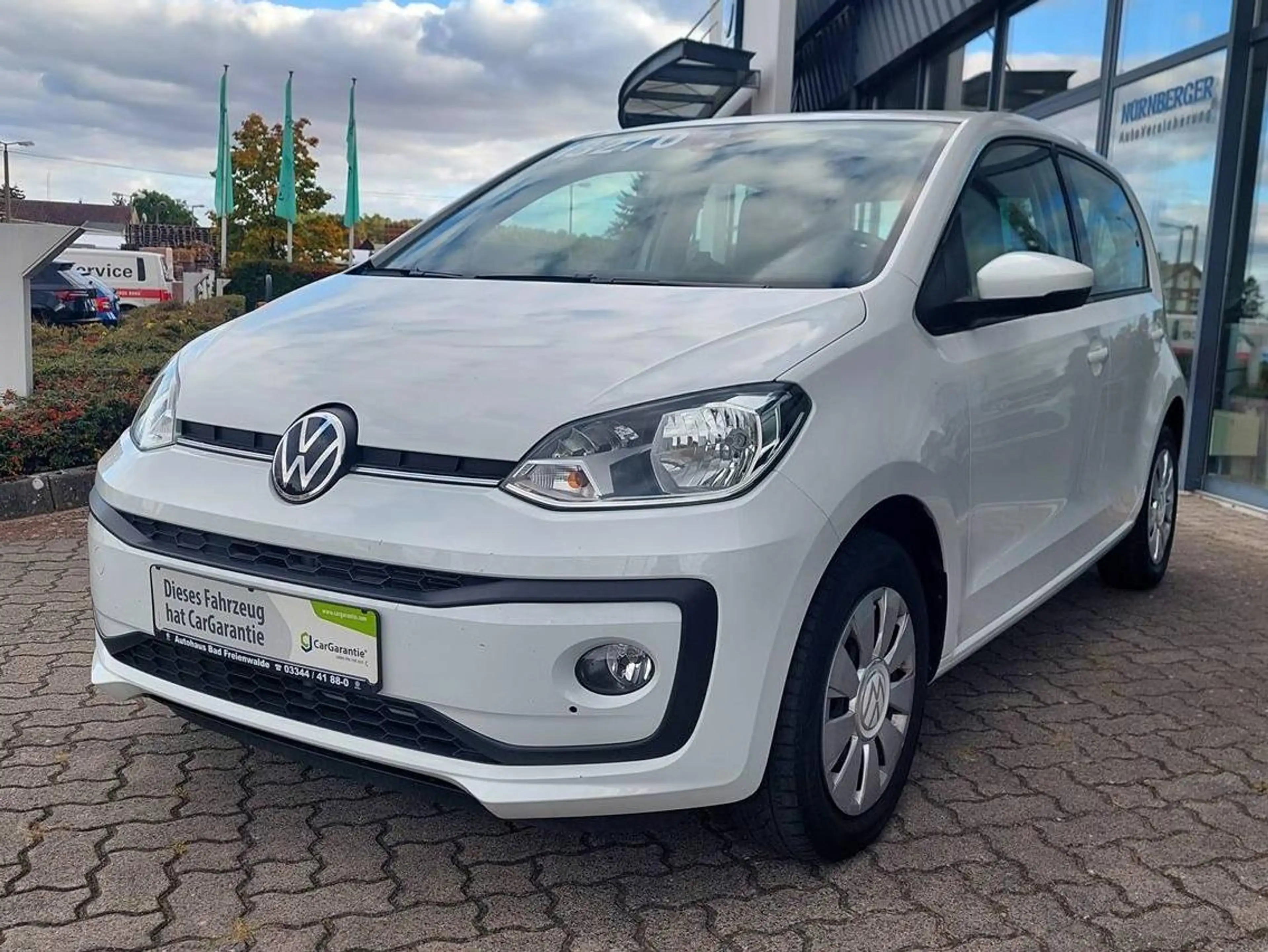Volkswagen up! Basis — photo 3