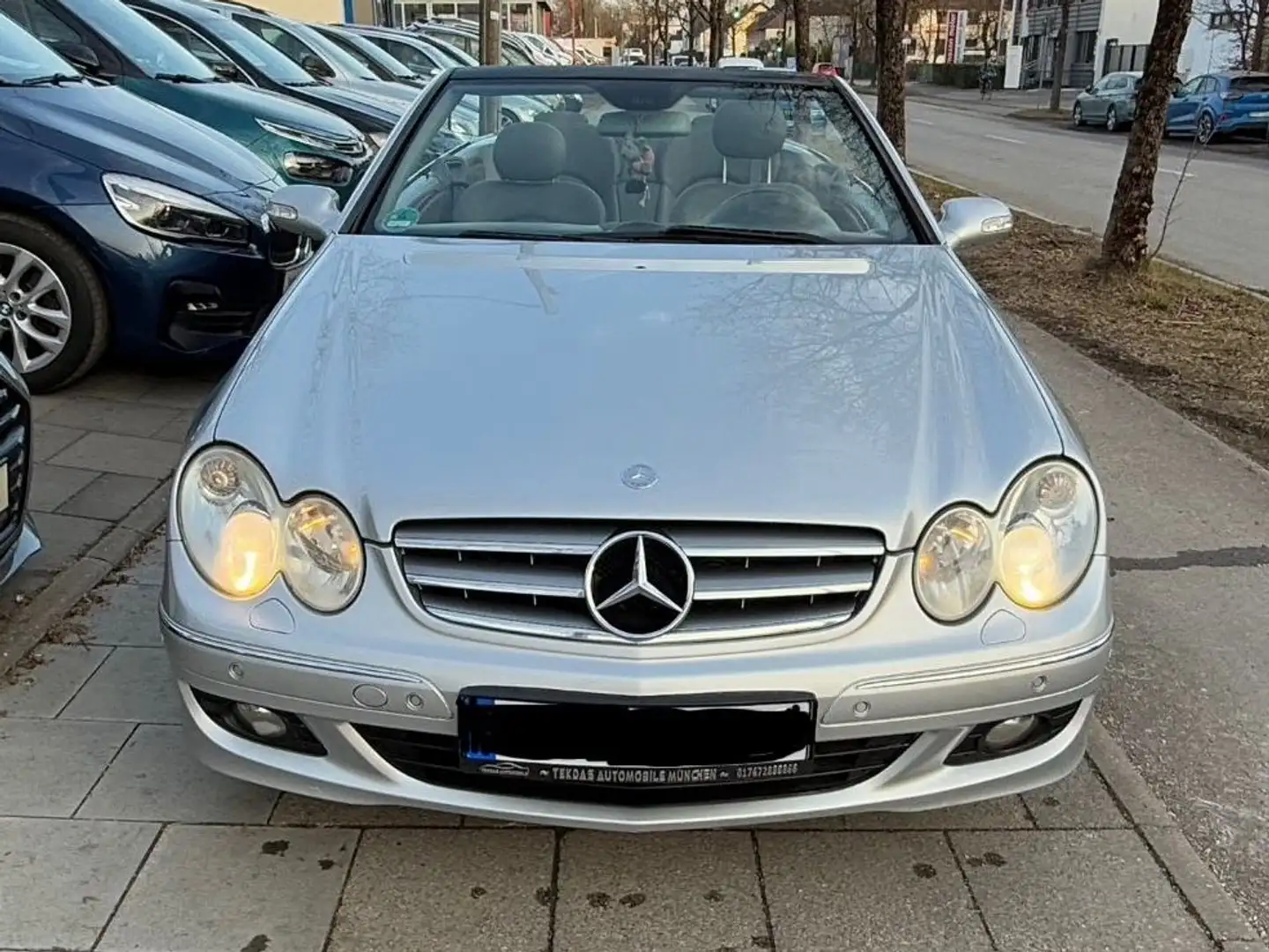 Mercedes-Benz CLK 500 V8 Sport Cabrio PDC Navi Klima Argintiu - 1