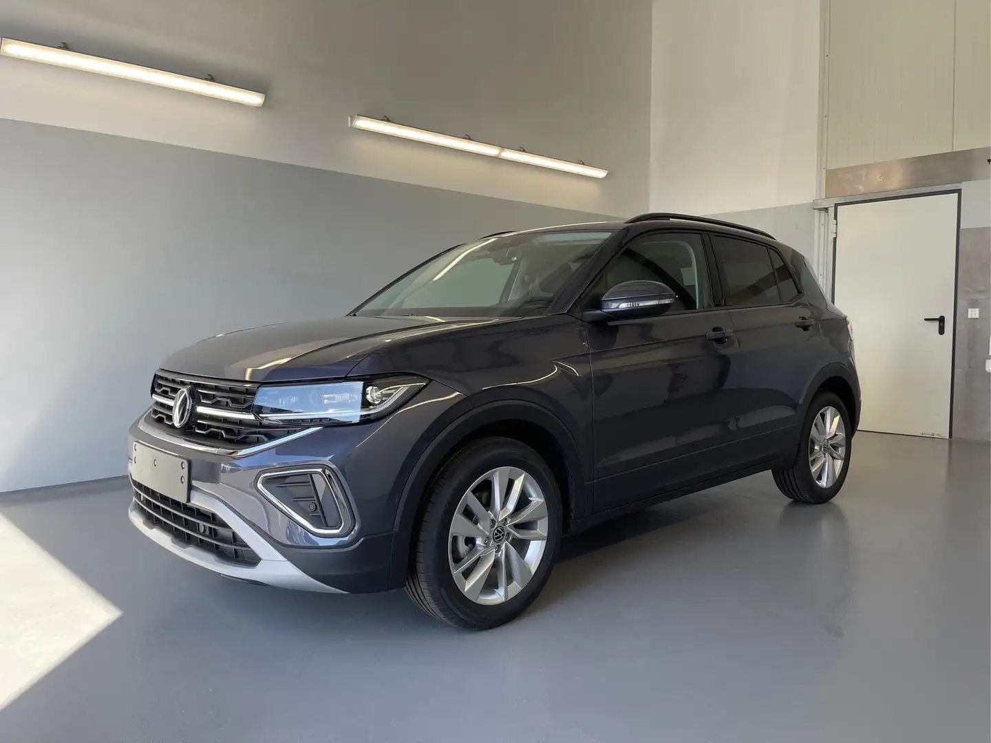 Volkswagen T-Cross LIFE 115PS DSG AHK+IQ.Light+ACC+Parklenk+Kamera... Grau - 1