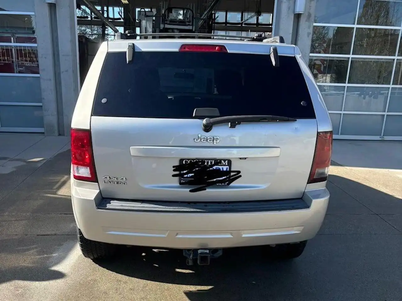 Jeep Grand Cherokee снимка Jeep Grand Cherokee