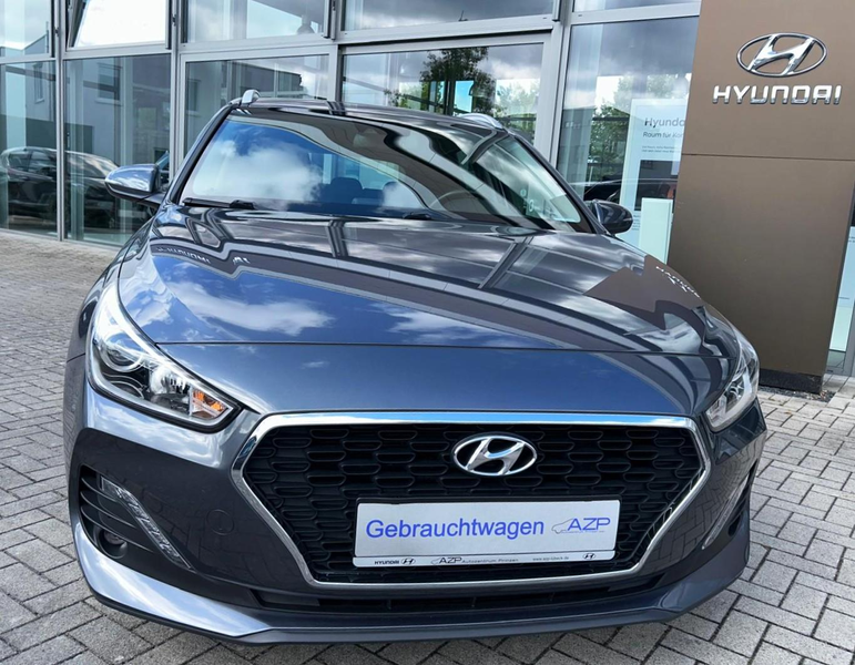 Hyundai i30 Kombi 1.4 Trend Navigations-,Komfort-Paket — photo 2