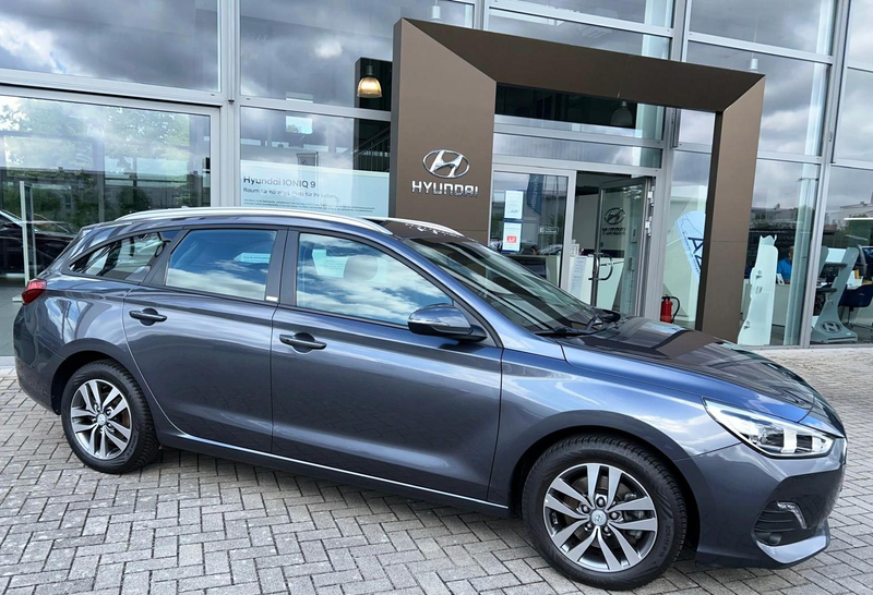 Hyundai i30 Kombi 1.4 Trend Navigations-,Komfort-Paket — photo 4