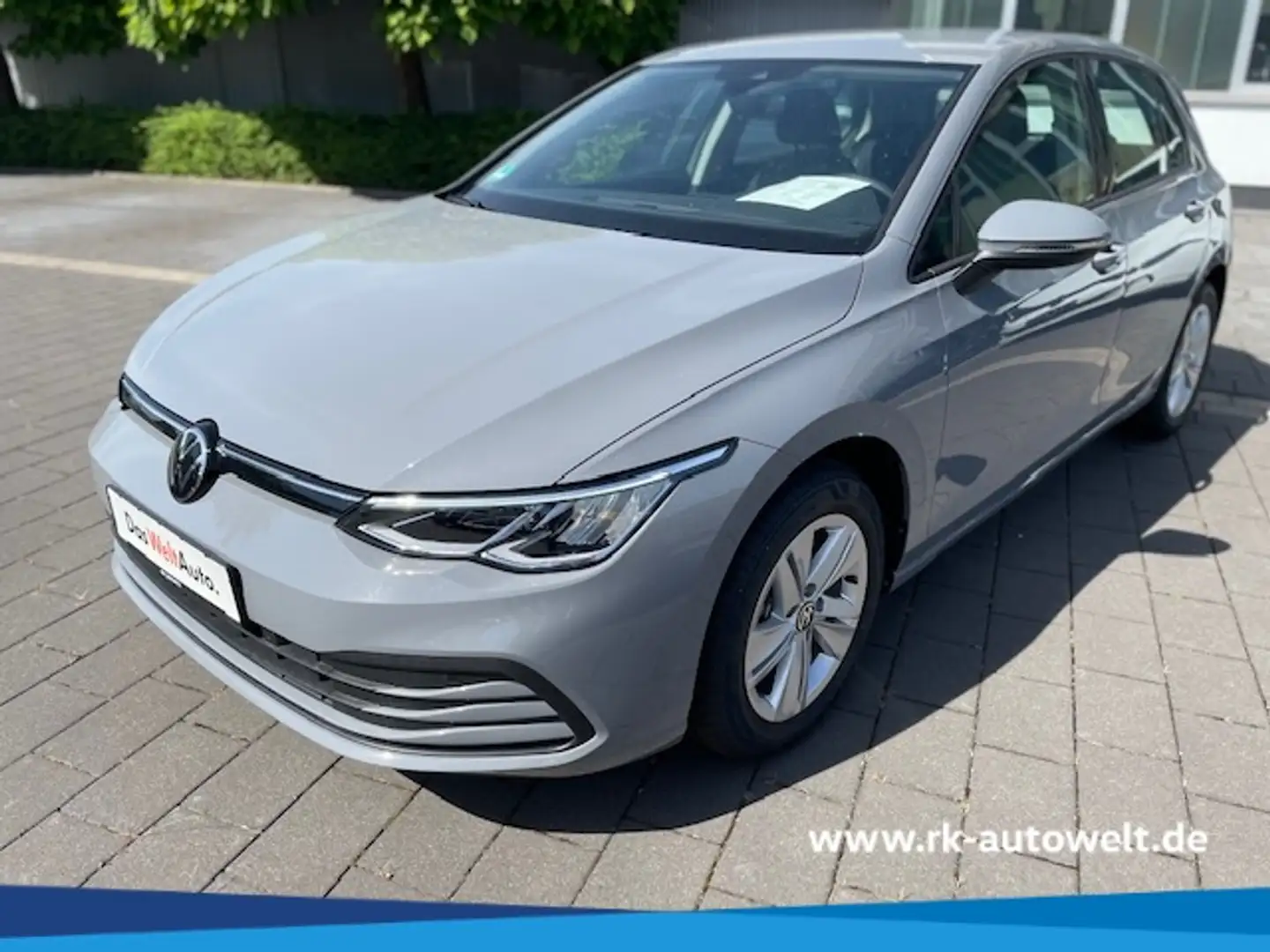 Volkswagen Golf VIII 2.0 TDI Life NAVI LED Keyless ACC Fernlichtas Grijs - 1