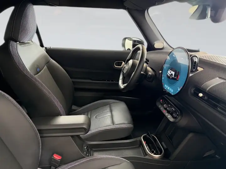 MINI Cooper 2025, foto 10