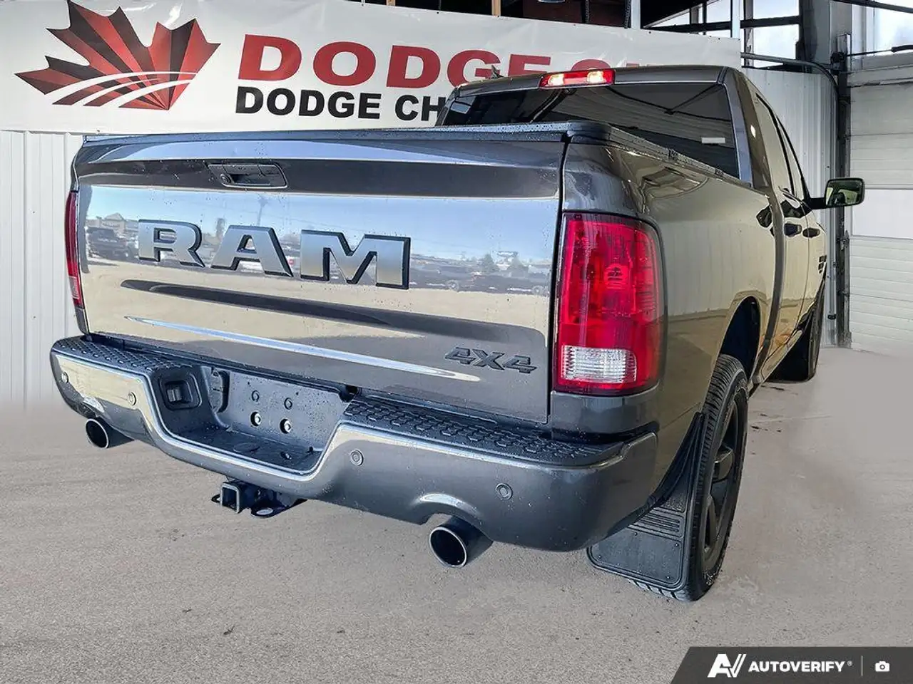 RAM 1500 снимка RAM 1500