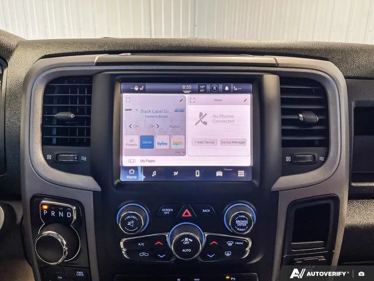 RAM 1500 снимка RAM 1500