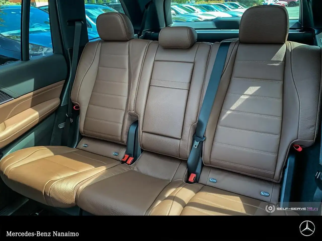 Mercedes-Benz GLS снимка Mercedes-Benz GLS