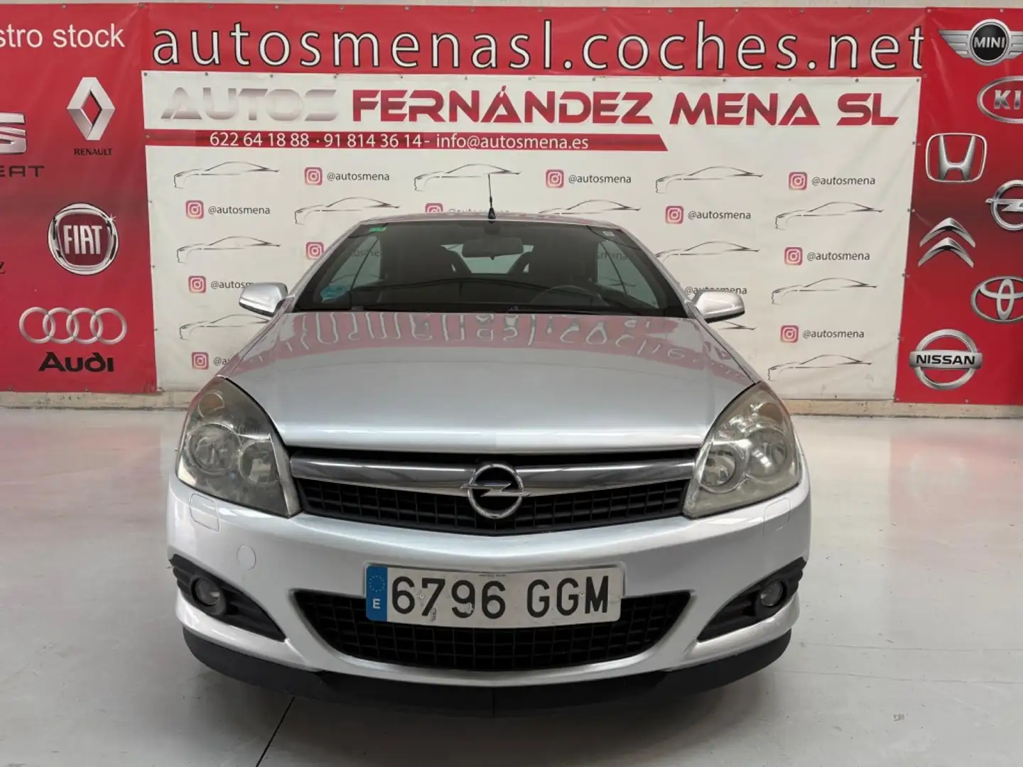 Opel Astra Twin Top 1.6 Enjoy 115 Grijs - 2