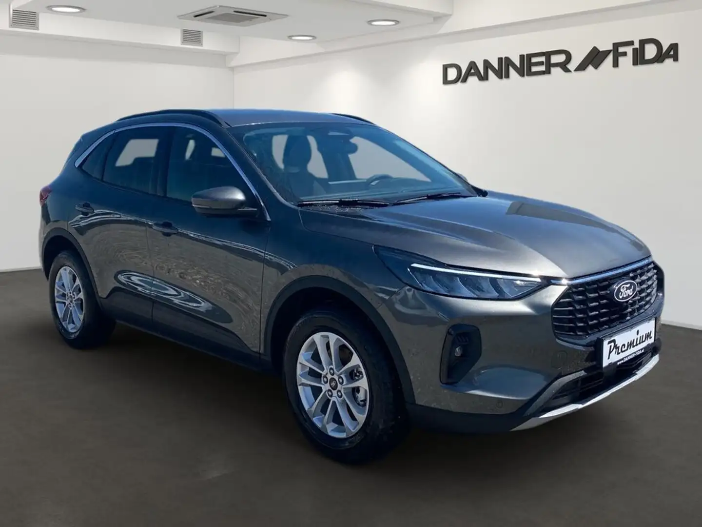 Ford Kuga TITANIUM 150 PS EcoBoost/Benzin Grau - 2