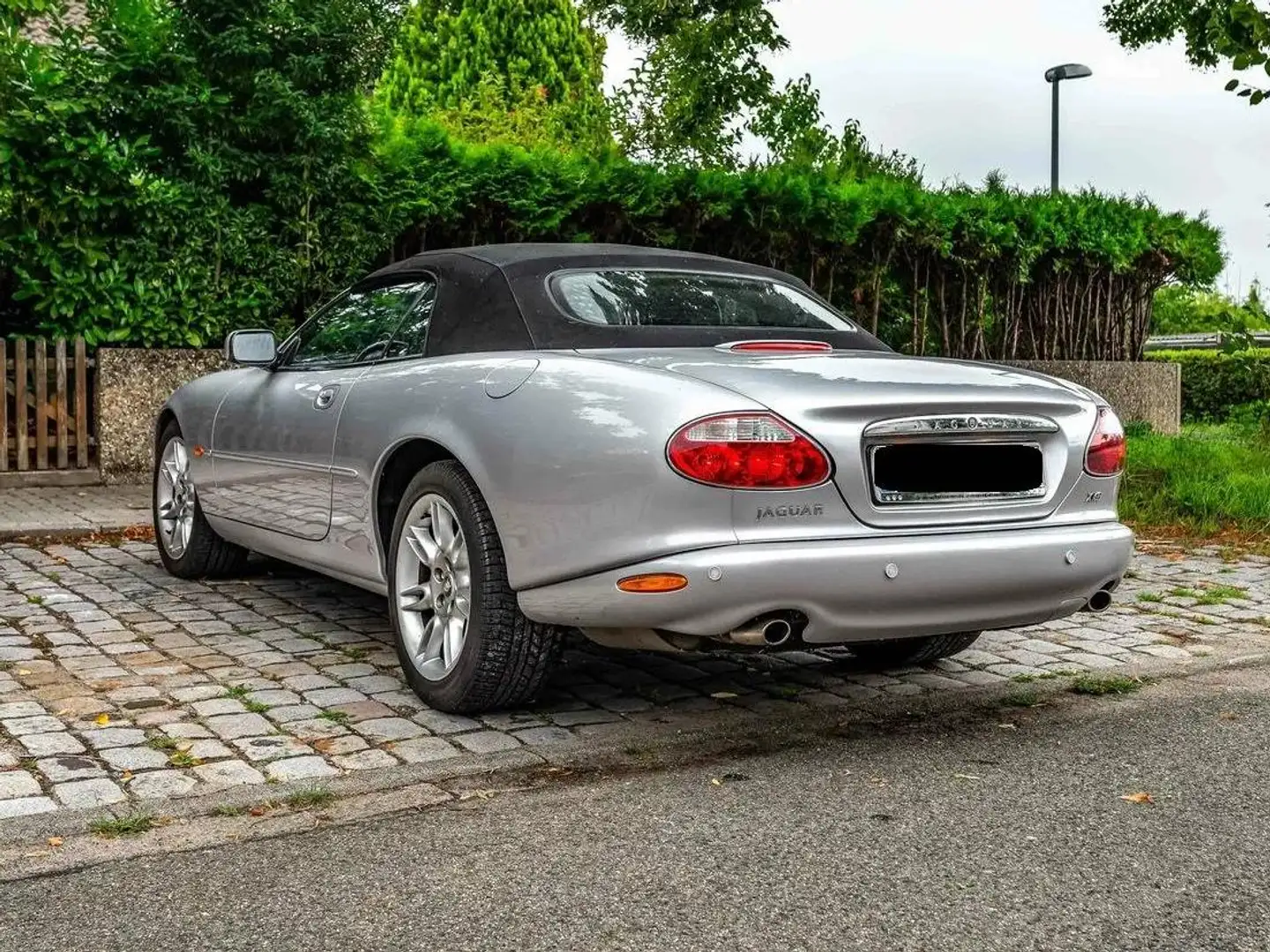 Jaguar XK8 XK8 Cabrio Silber - 2