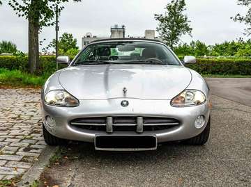 XK8 Cabrio