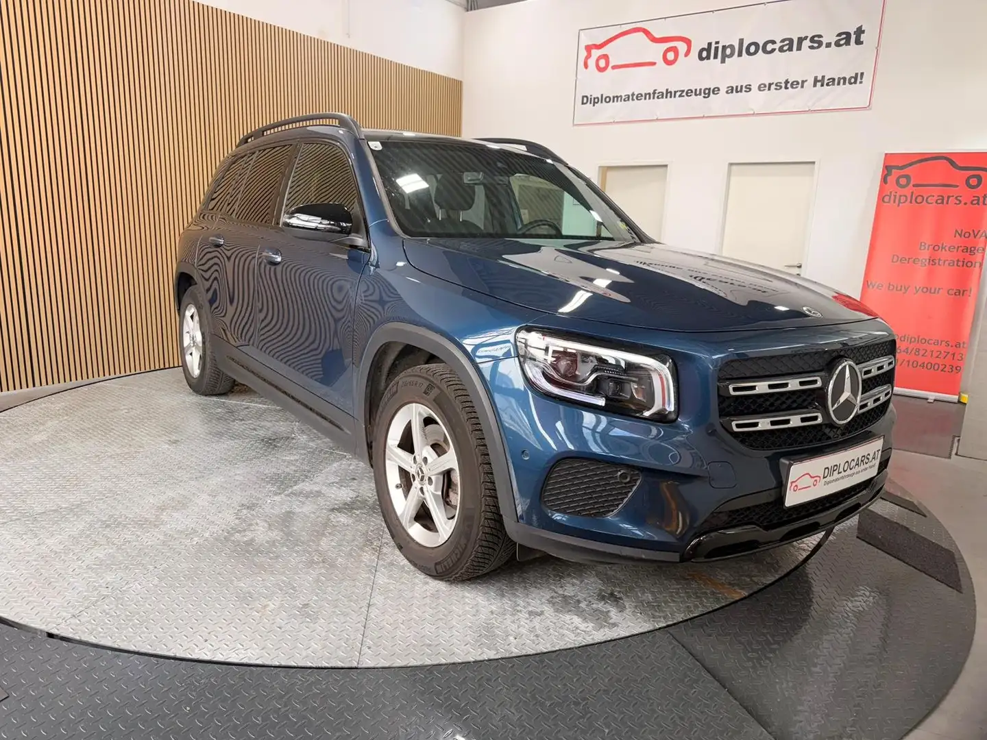 Mercedes-Benz GLB 200 GLB 200 4Matic LED Night Offroad Pano Blau - 1