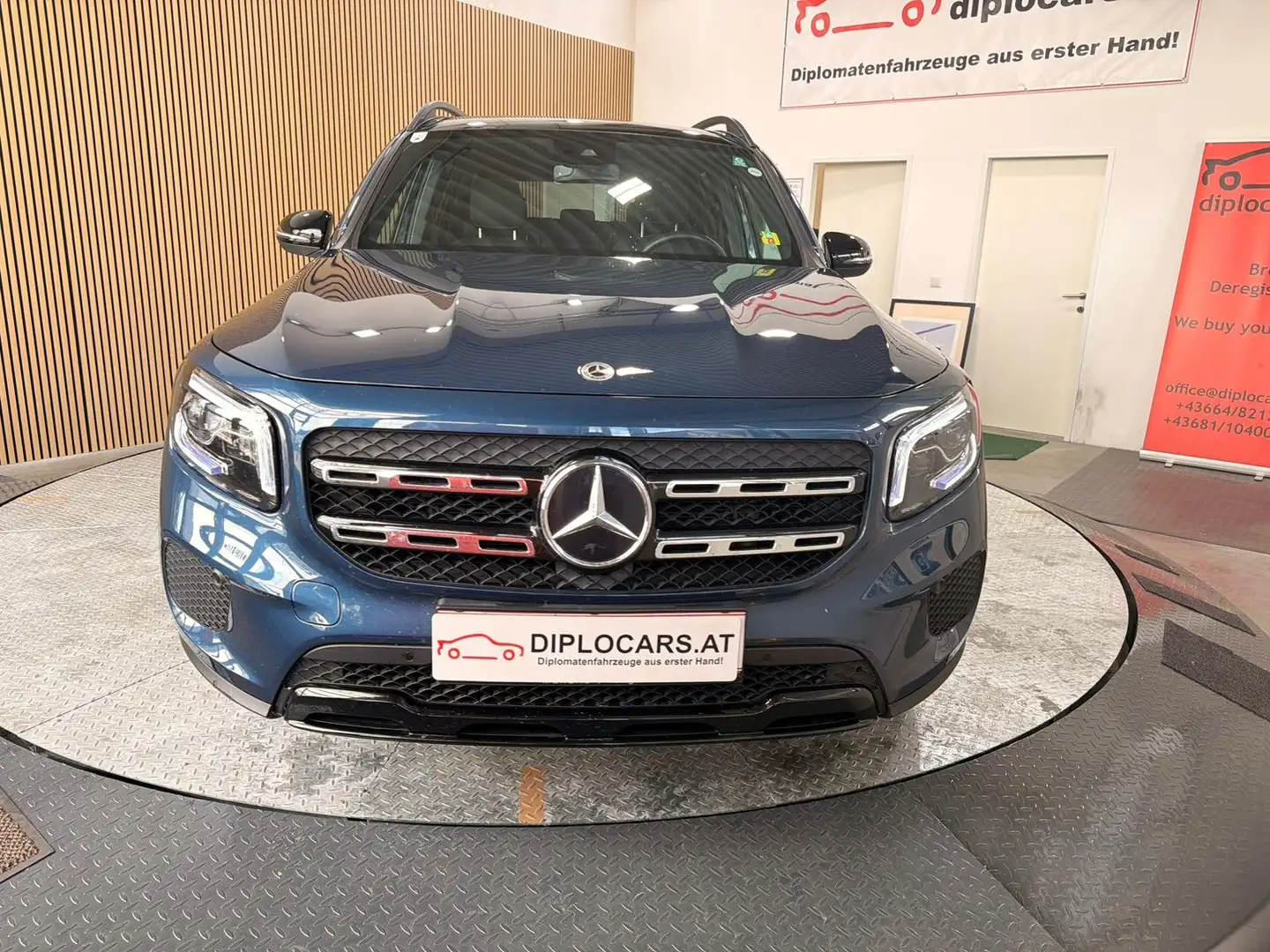 Mercedes-Benz GLB 200 GLB 200 4Matic LED Night Offroad Pano Blau - 2