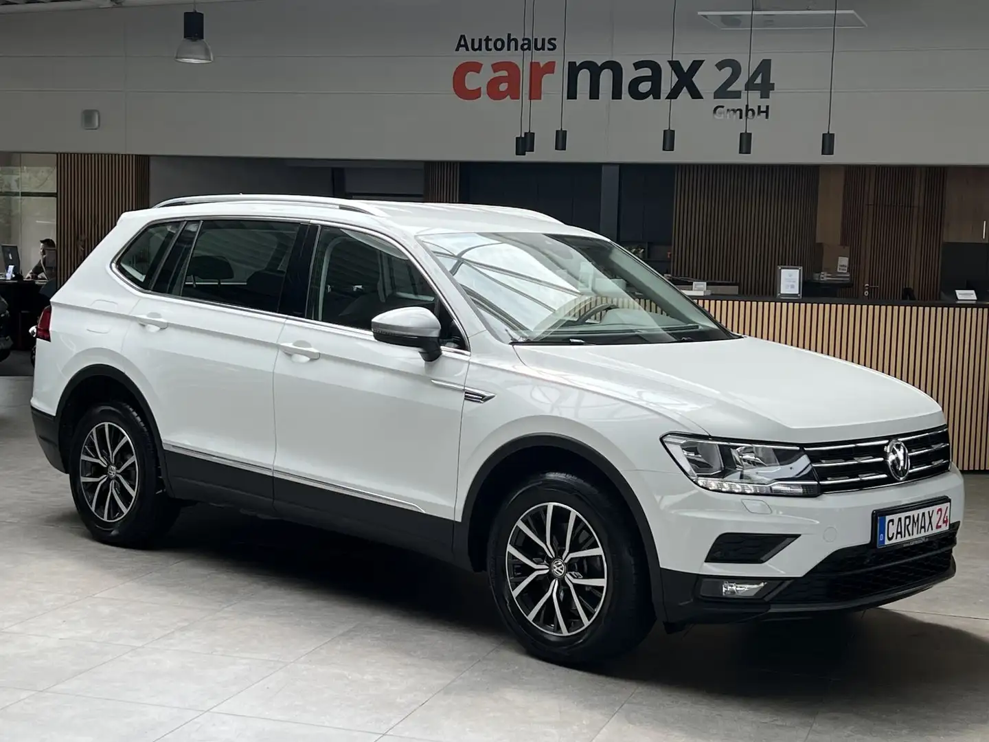Volkswagen Tiguan Allspace Comfortline Navi Android AHK ACC Weiß - 1
