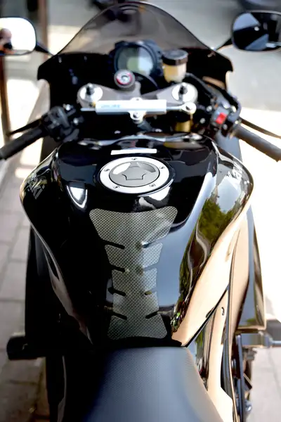Kawasaki Ninja ZX-10R - foto 7