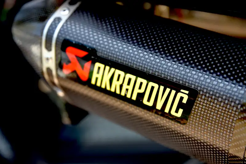 Kawasaki Ninja ZX-10R - foto 8