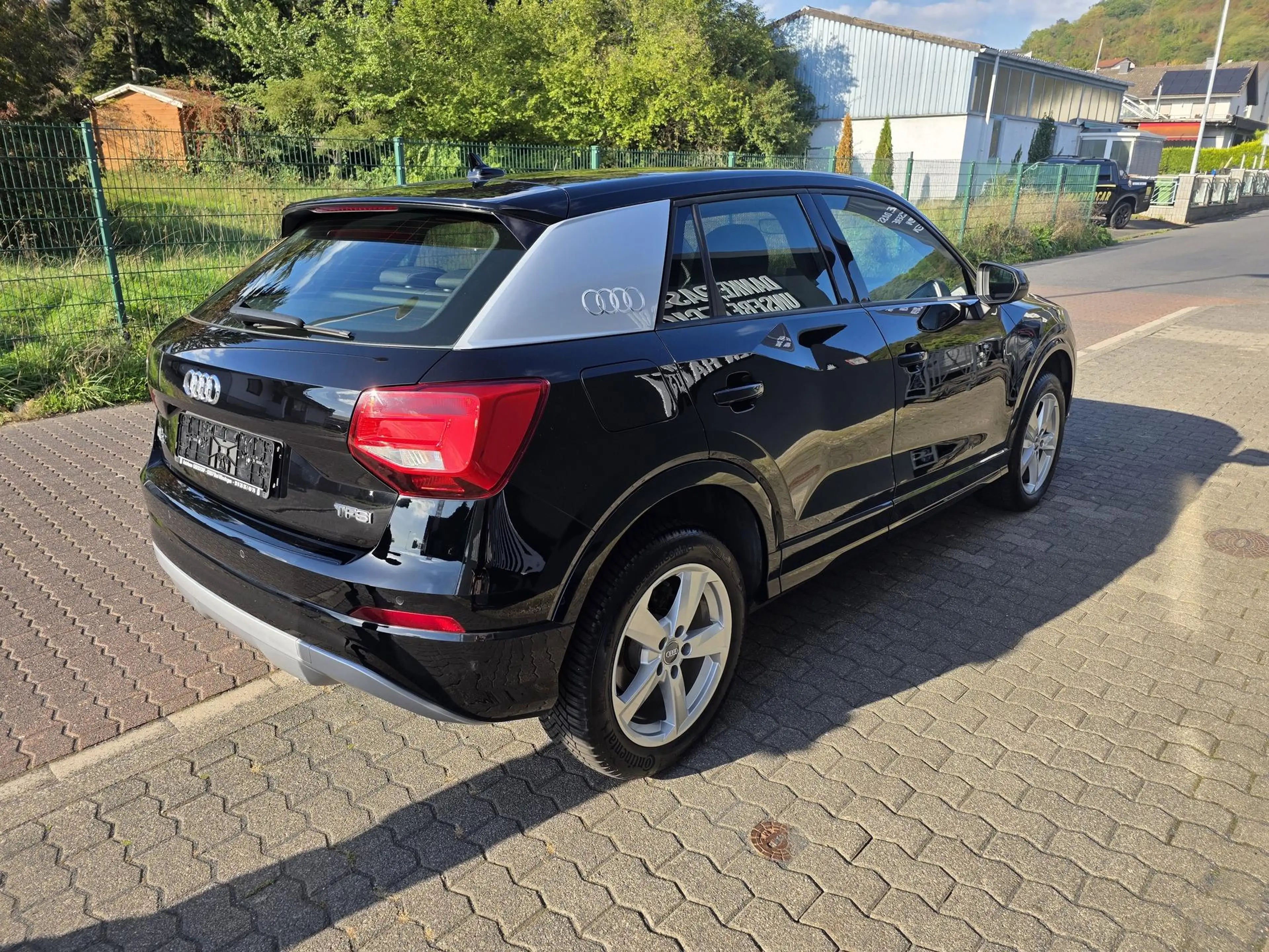Audi Q2 Sport 1.4 TFSI 150PS | 37TKM HU NEU SHZ PDC 110... — photo 3