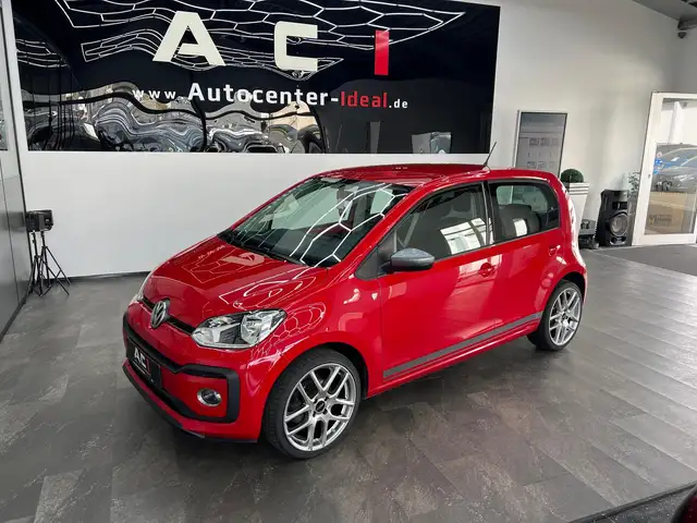 Volkswagen Up! view 3