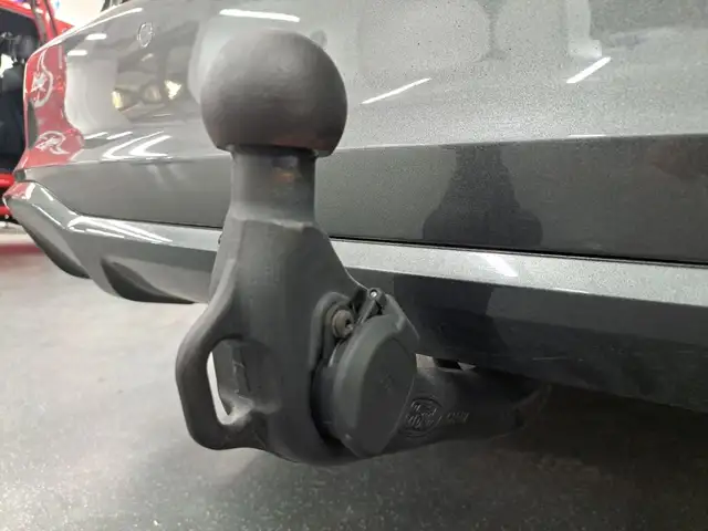 Ford Focus view 9